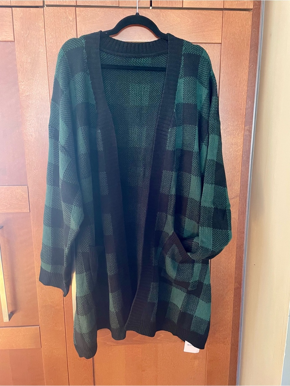 NWT! Bloomchic Plus 28 Fits 5/6X Black & Green Buffalo Check Cardigan Sweater